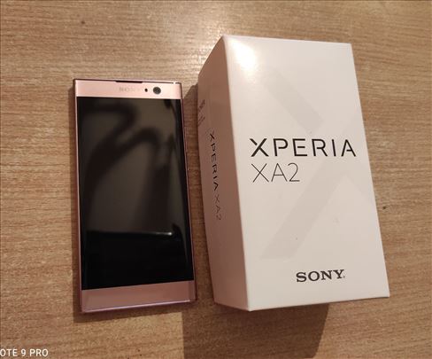 Prodajem korišćen Sony Xperia XA2