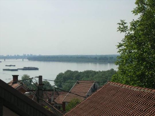 Kuća sa pogledom na Dunav