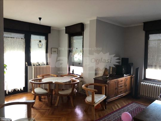 Arčibalda Rajsa 2.0 sprat 3/4, Lift, CG, terasa