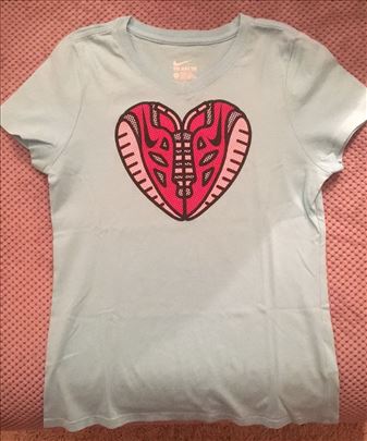 Nike majica za devojčice 12-13 godina