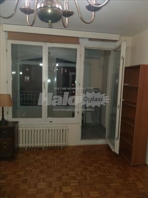 Izdajem stan u Dzona Kenedija - Retenzija