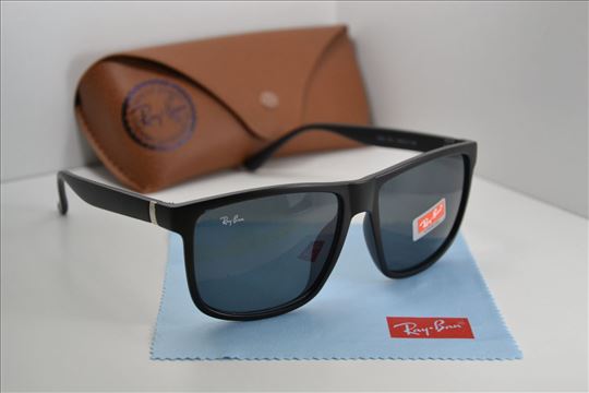 Ray-Ban 5090 crno staklo