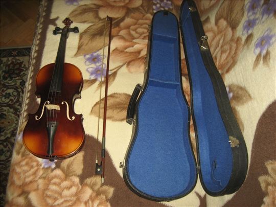Violina 3/4 stradivarius 6499din, kofer 
