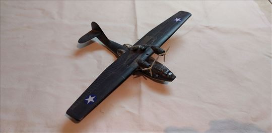 Avion Amercom 1:144 Consolidated PBY-5 Catalina