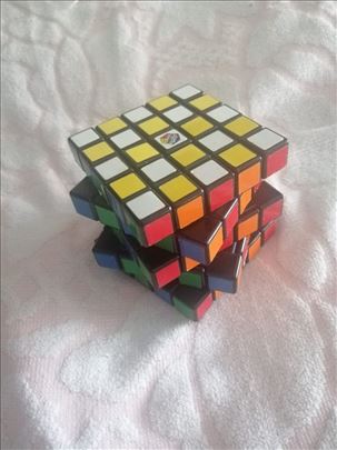 Prodajem Rubikove kocke, razlicite u dobrom stanju