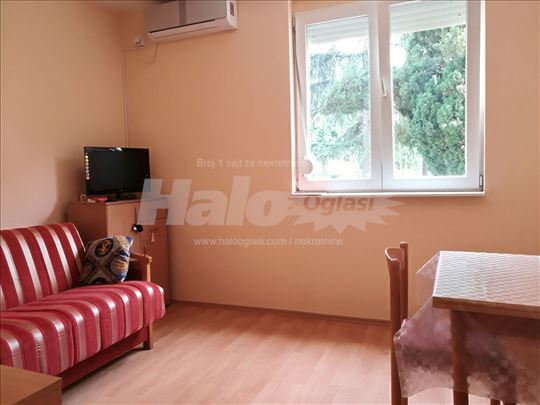 Hauska puhe 50-vuotiaalle naiselle