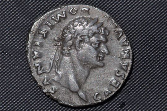 Rim, denar cara Domicijana  2