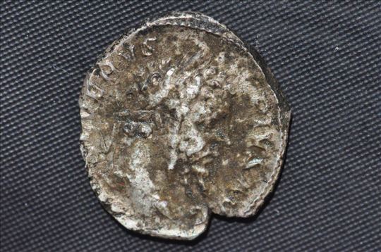 Rim, denar cara Septimija Severa  1