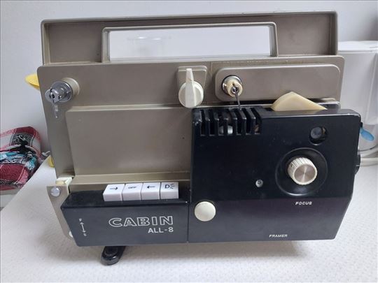 Cabin All-8 video projektor za kolekcionare 