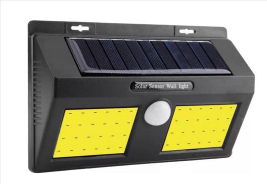 Solarna lampa sa senzorom pokreta akcijaa novo 