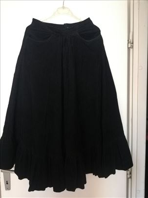 Somotska crna suknja