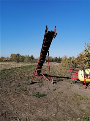 Prodajem elevator