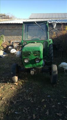 Traktor na prodaju 