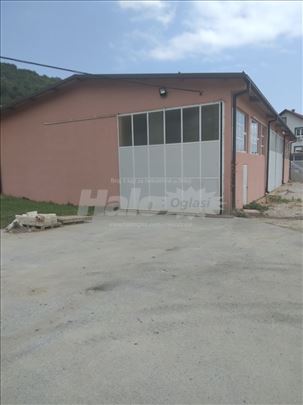 Izdajem magacinsko poslovni prostor