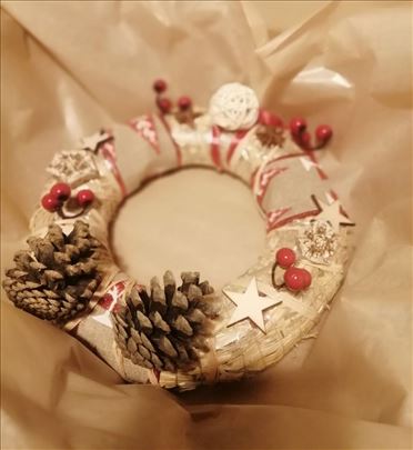 Novogodišnji venčići br. 7