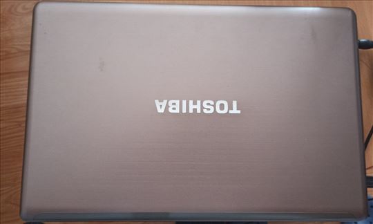 Laptop TOSHIBA P875-S7200