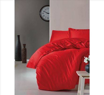 Luksuzna posteljina od satena - crvena