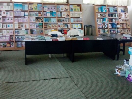 Prodaje se lager knjiga