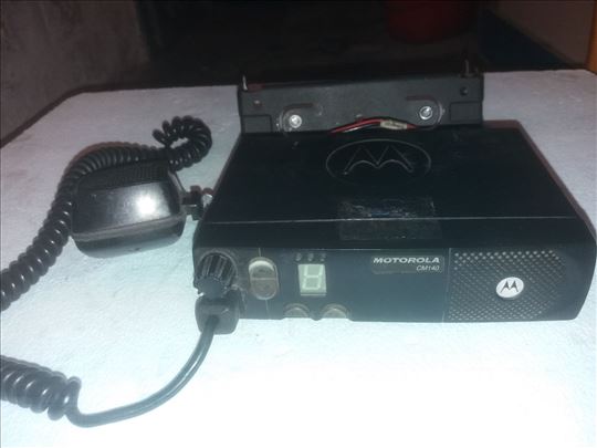 Motorola CM140 i antena Motorola Spectrum