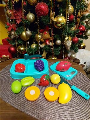 Kuhinjski set sa voćem i povrćem sa čičak trakom