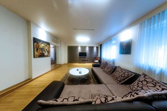 Renoviran, moderan 4.0 stan na Dorćolu, ID 3593