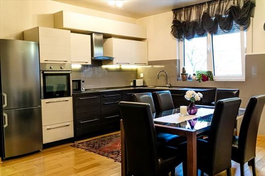 Renoviran, moderan 4.0 stan na Dorćolu, ID 3593