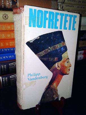Nofretete - Philipp Vandenberg