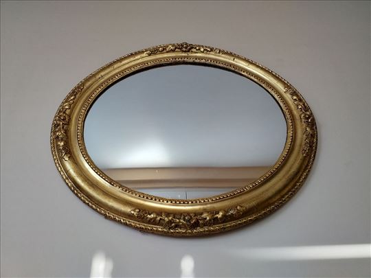 Neo barok ogledalo rezervisano
