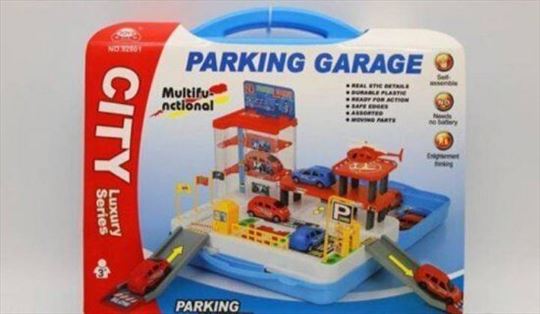 Garaza-parking garaza u koferu 