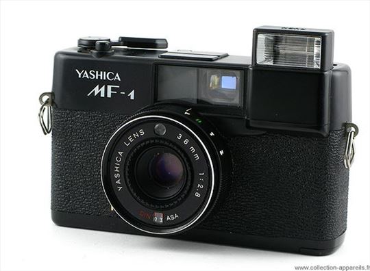 Foto aparat Yashica MF-1