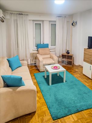 Borča, „Shoppi“ 40m2, kompletno renoviran 2.0