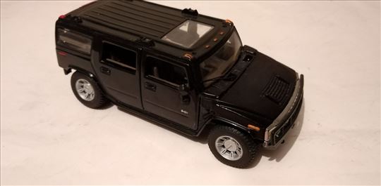 Maisto Hummer H2,1:27,China,fali z. branik