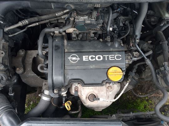 Opel Corsa D motor 1.0 xer euro5 