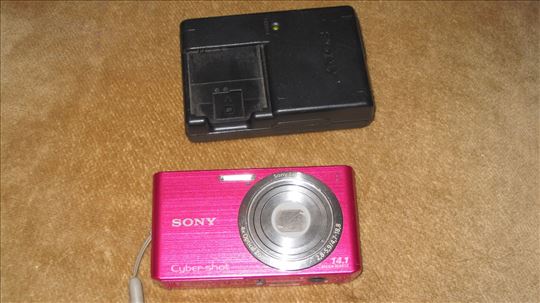 Digitalni fotoaparat Sony DSC W610