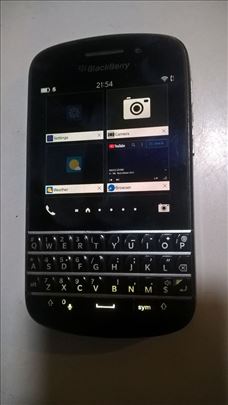 Blackberry Q10 SIM free  poslovni telefon RAM 2GB