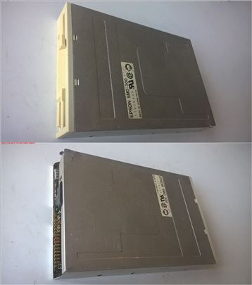 EDO memorija, flopi i razne SCSI komponente