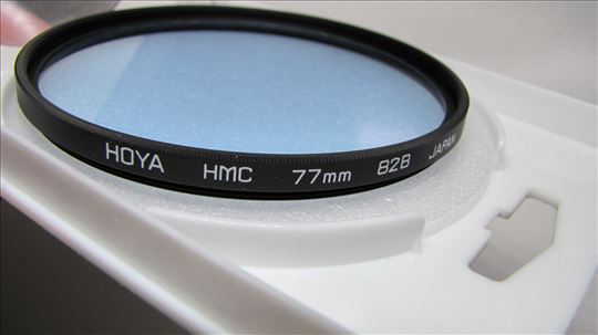 br 1. HOYA 77MM viseslojni filter 82B