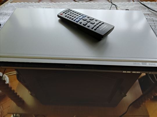 Panasonic DVD player sa daljinskim upravljačem