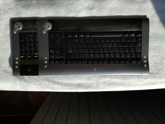 logitech DINOVO bluetooth tastatura