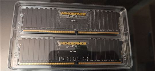 RAM Corsair Vengeance 2x8GB DDR4