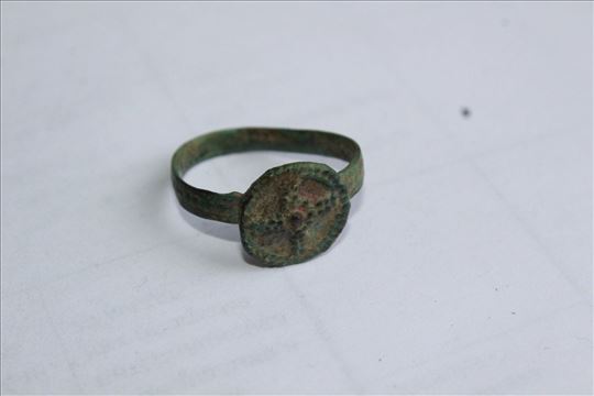 Stari prsten 2
