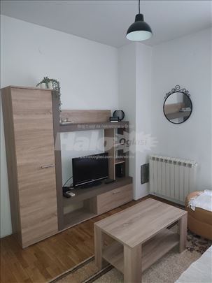 Beograd, Kumodraž,blizu Farmaceutskog fakulteta