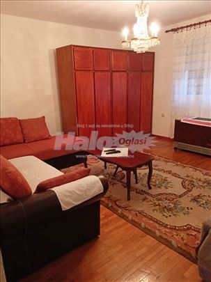 Namesten stan u privatnoj kuci, zaseban ulaz