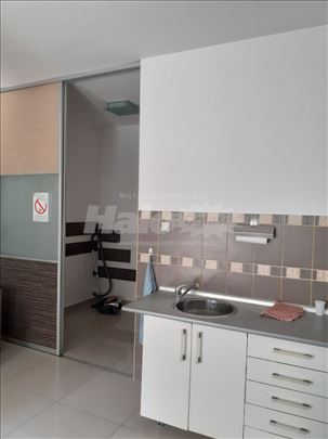 Krnjača, 0.5, početak Zrenjaninskog puta