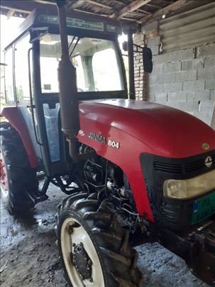 Traktor Jinma 804