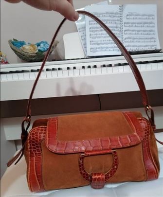 Max Mara original kožna tašna 100% prirodna koža 