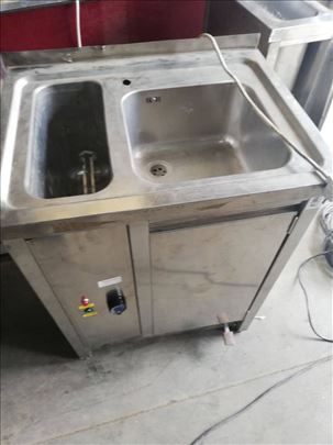 Sanitarni lavabo 70cm x 50cm