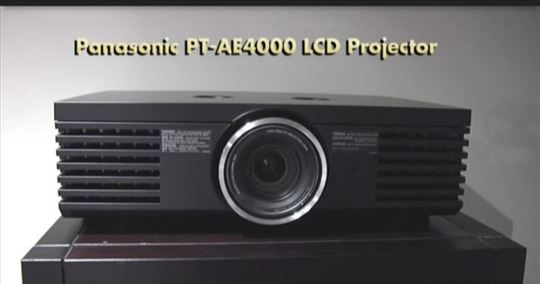 Prodajem LCD projektor PANASONIC PT-AE4000