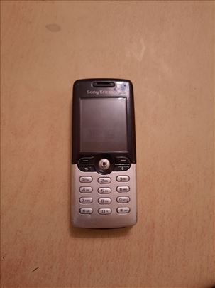 Stari,retro mobilni telefon Sony Ericsson T610