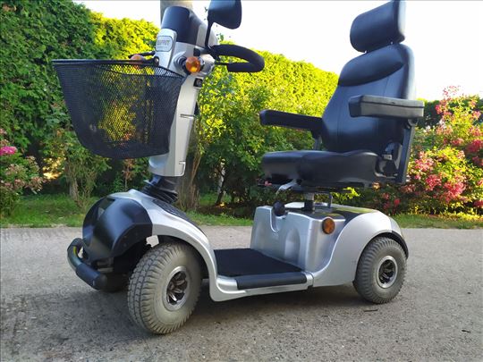 Električna invalidska kolica skuter